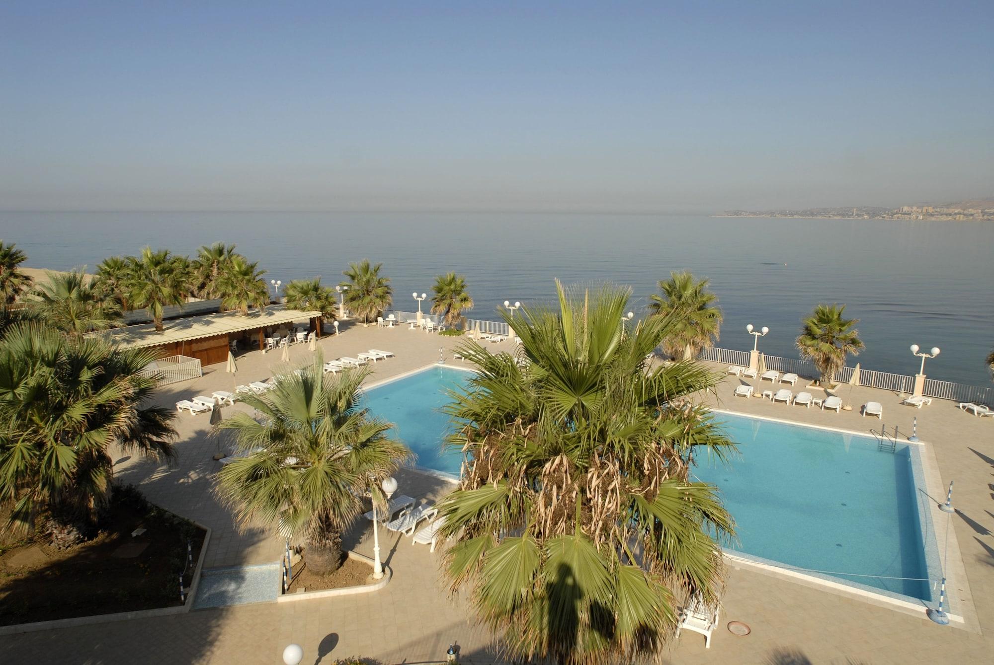 Dioscuri Bay Palace San Leone Esterno foto