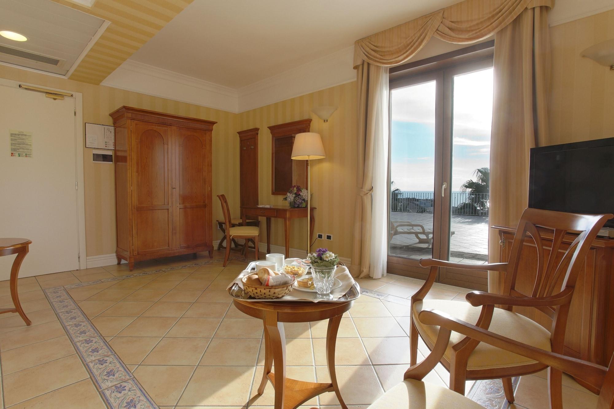 Dioscuri Bay Palace San Leone Esterno foto